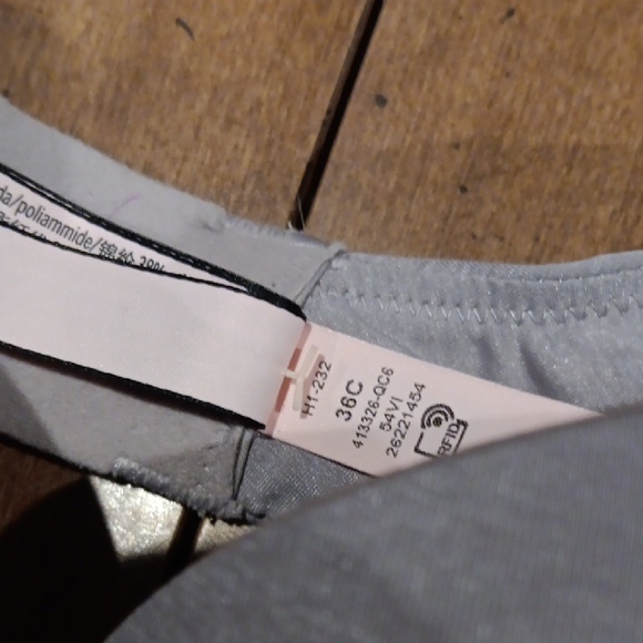 Victoria's Secret Light Gray Bra - Picture 3 of 5